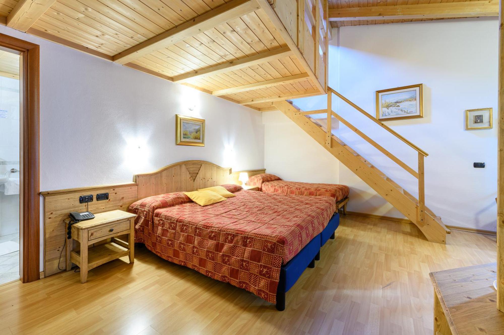 Hotel Garni Le Corti Grosotto Zewnętrze zdjęcie