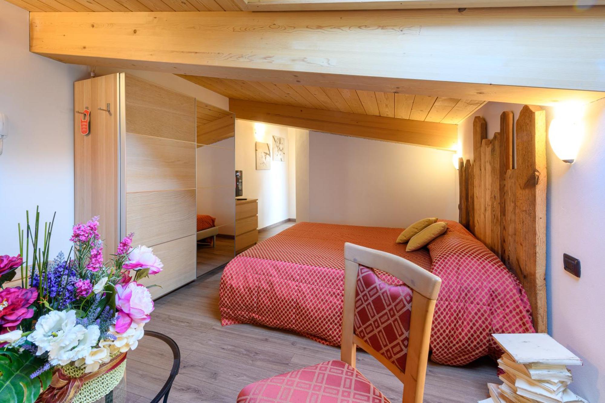 Hotel Garni Le Corti Grosotto Zewnętrze zdjęcie