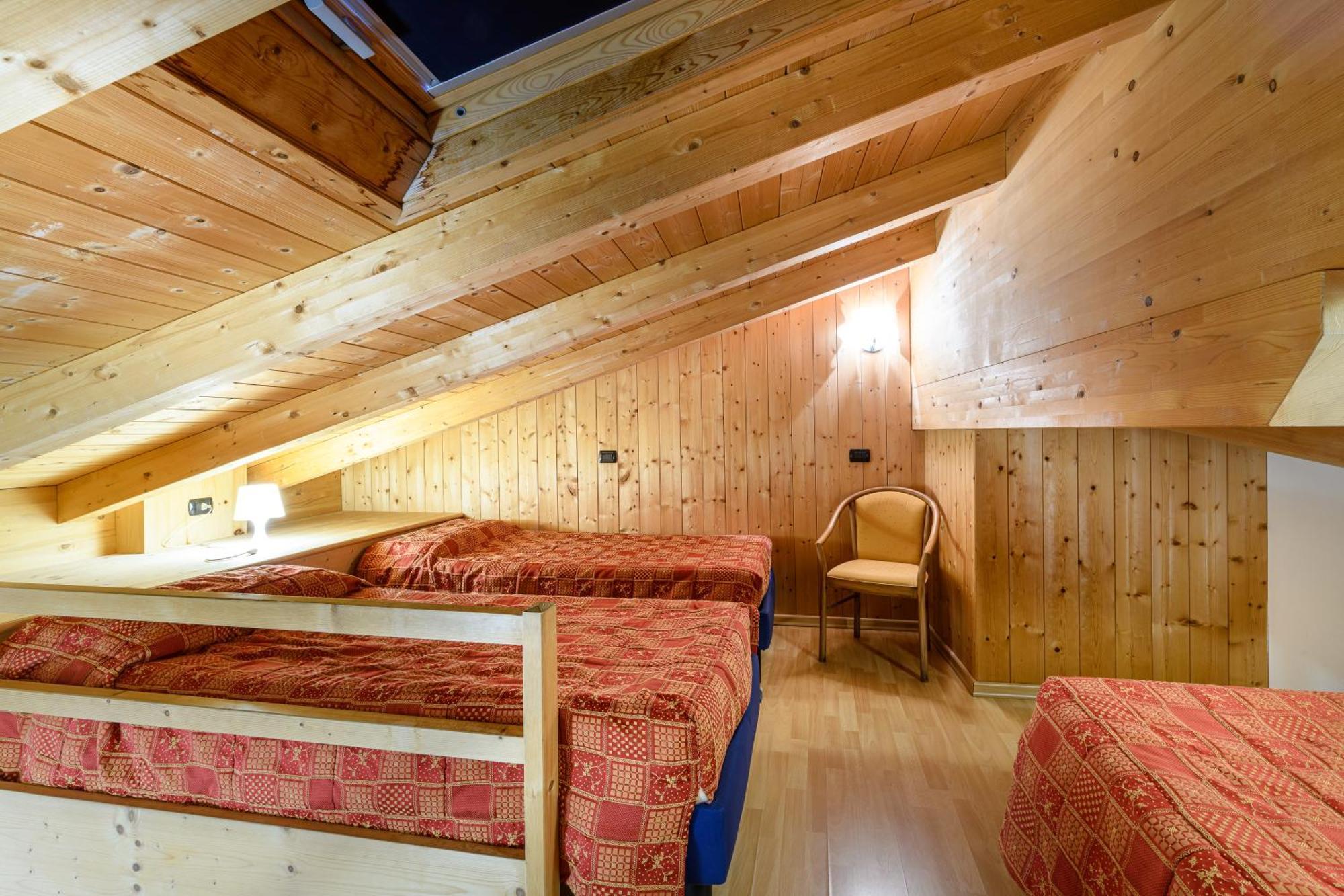 Hotel Garni Le Corti Grosotto Zewnętrze zdjęcie