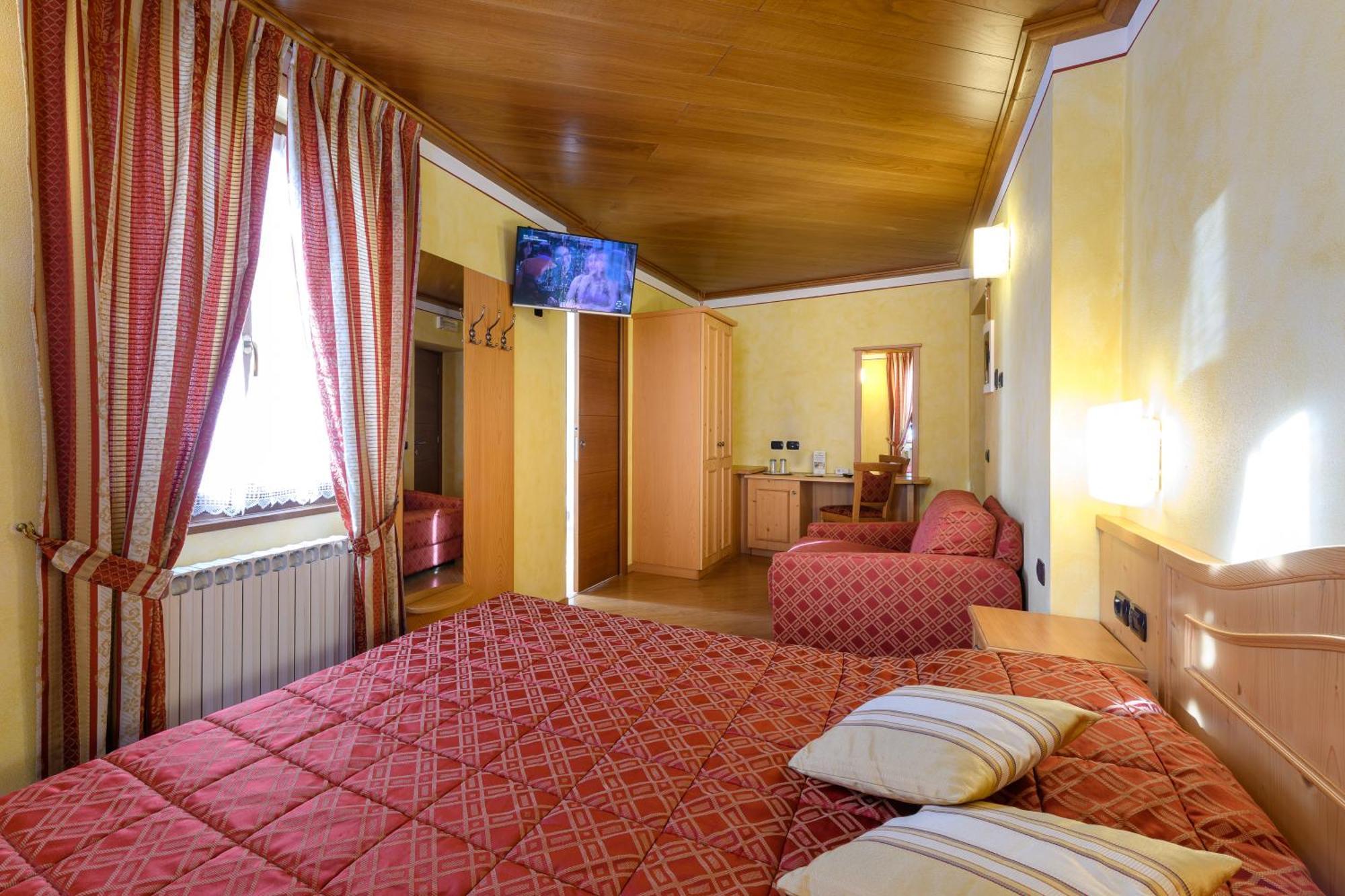 Hotel Garni Le Corti Grosotto Zewnętrze zdjęcie