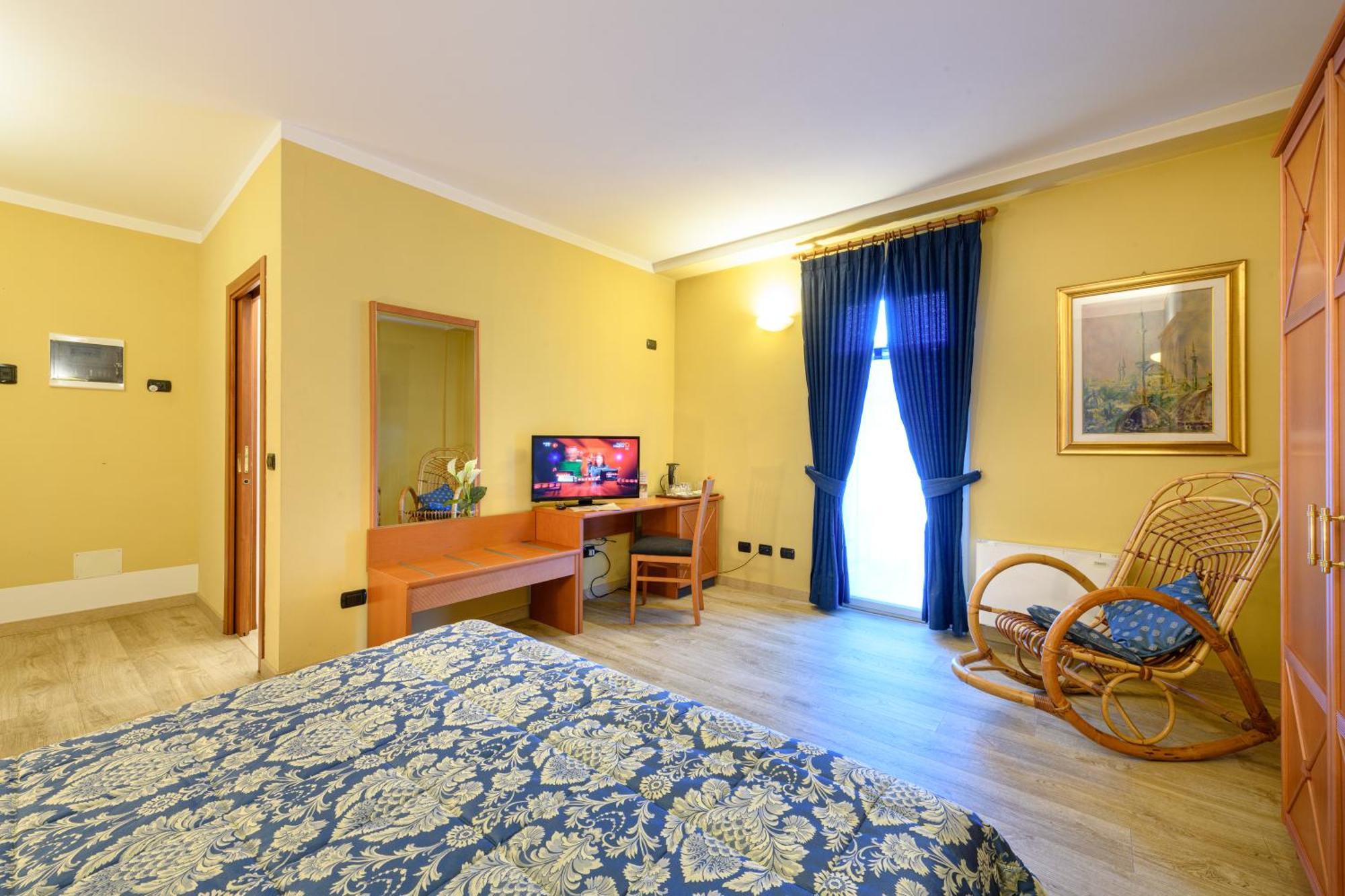 Hotel Garni Le Corti Grosotto Zewnętrze zdjęcie
