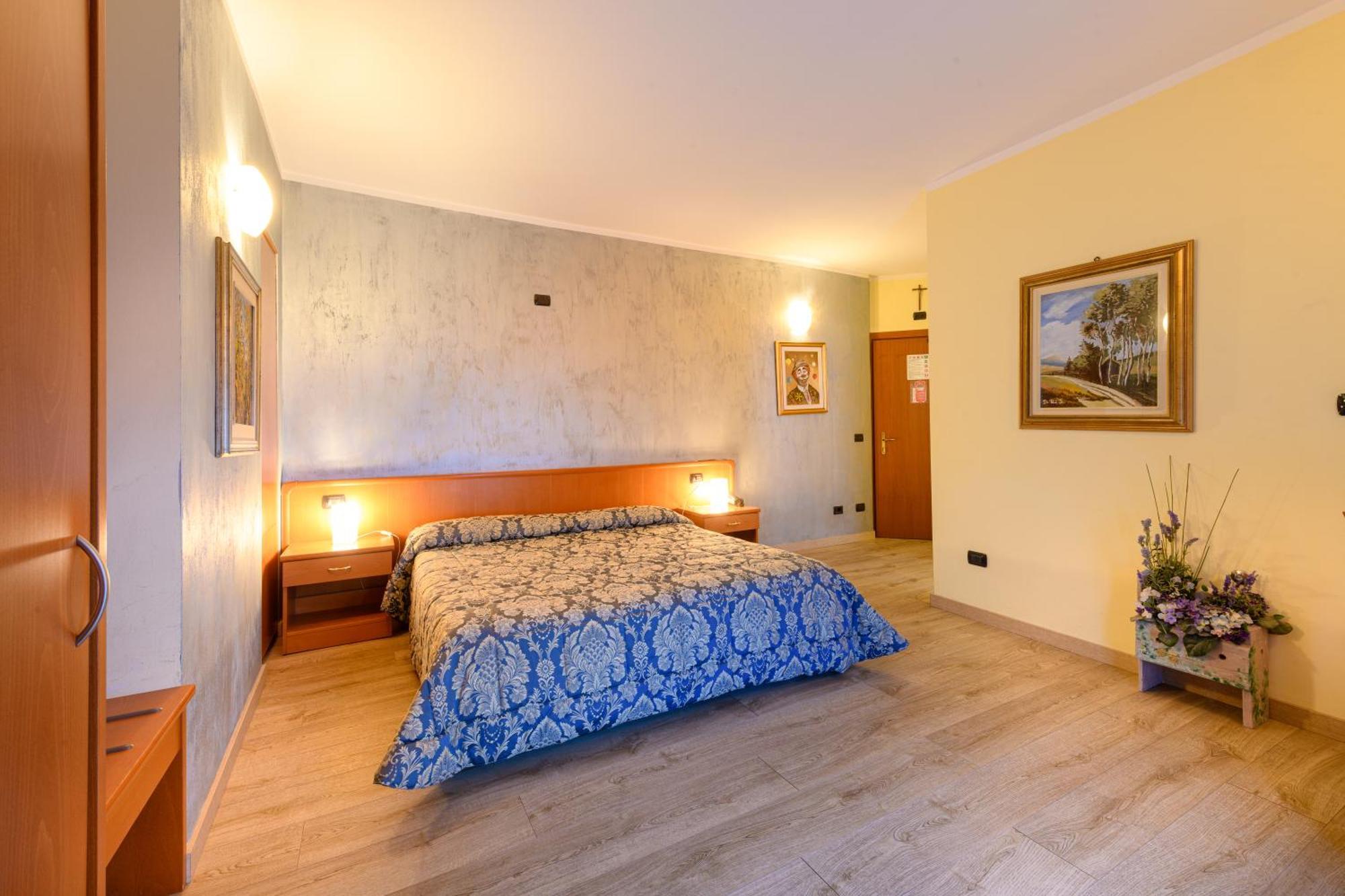 Hotel Garni Le Corti Grosotto Zewnętrze zdjęcie